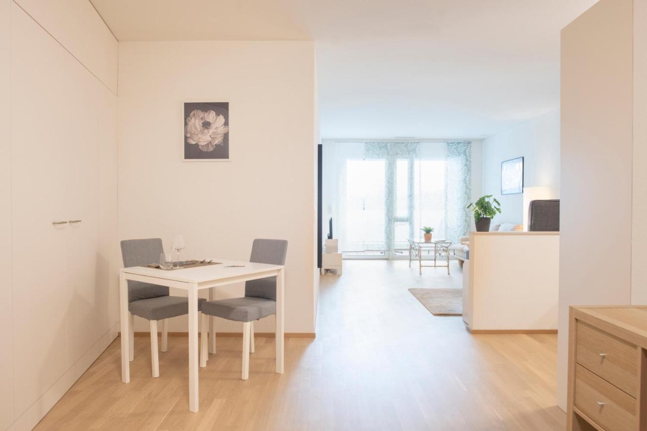 Senevita Dorfmatt Ferienwohnungen Und Apartments Münsingen Exteriör bild